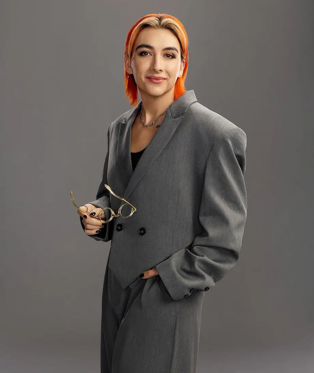 MasonAPark's tweet image. AMERICAN FRIENDS, Run to @netflix now if you’ve finished The Sandman and want another 31 episodes of me being a menace on TV. Quantum Leap has begun streaming TODAY!