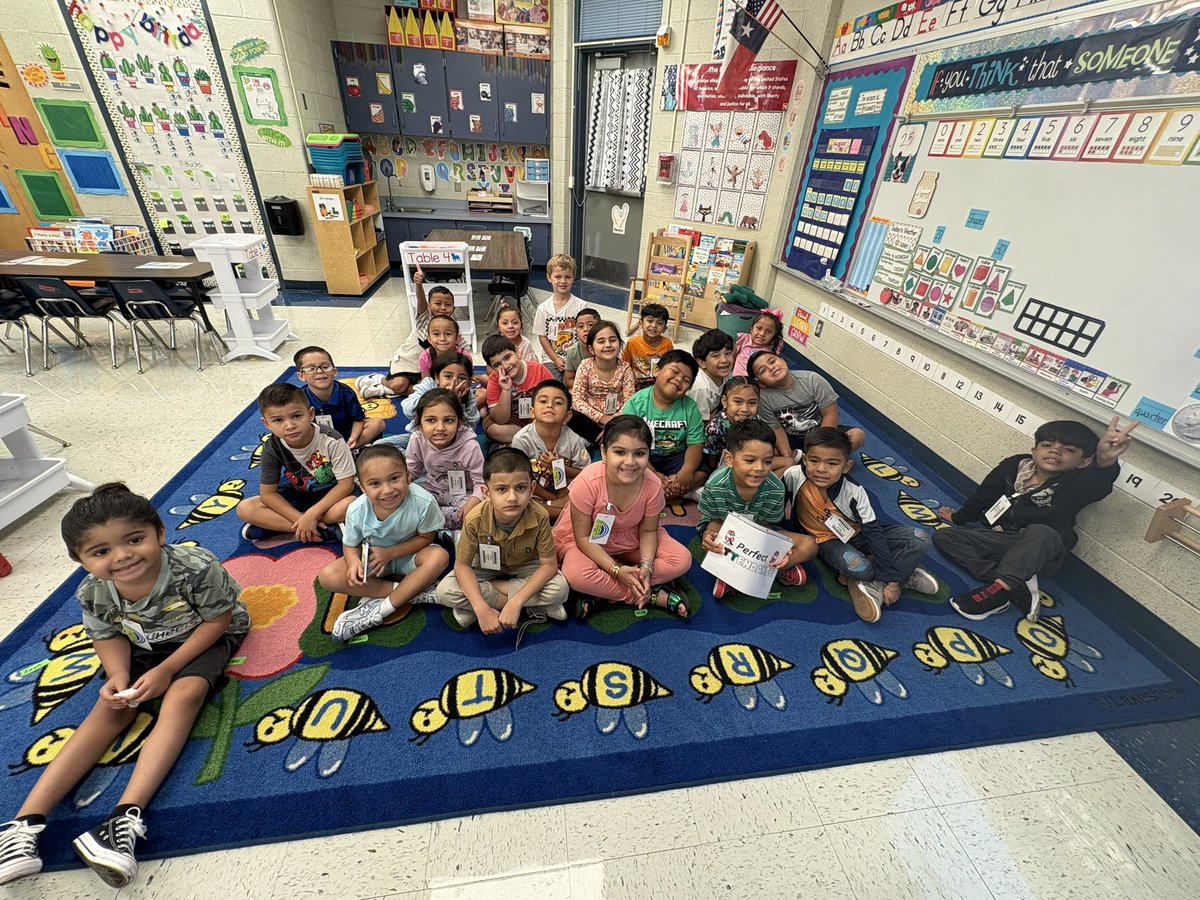 thebre82's tweet photo. 3 days of perfect attendance! 📣 @NISDPowell https://t.co/25yTrxpn6e