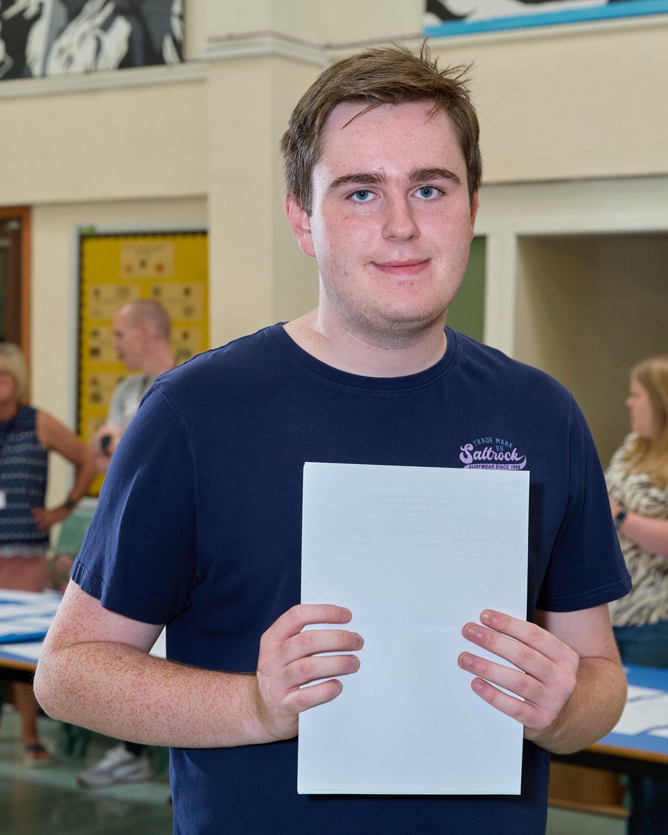 Park View School tweet media