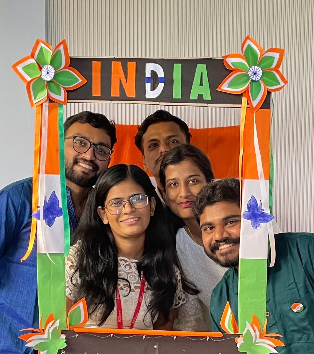 tech_mahindra's tweet photo. Faces lit with joy, hearts filled with pride 🇮🇳
#HappyIndependenceDay - Here’s to freedom, togetherness, and the tricolor that binds us!
#LoveToBeTechM #IndependenceDay https://t.co/qfwn8ojSi4