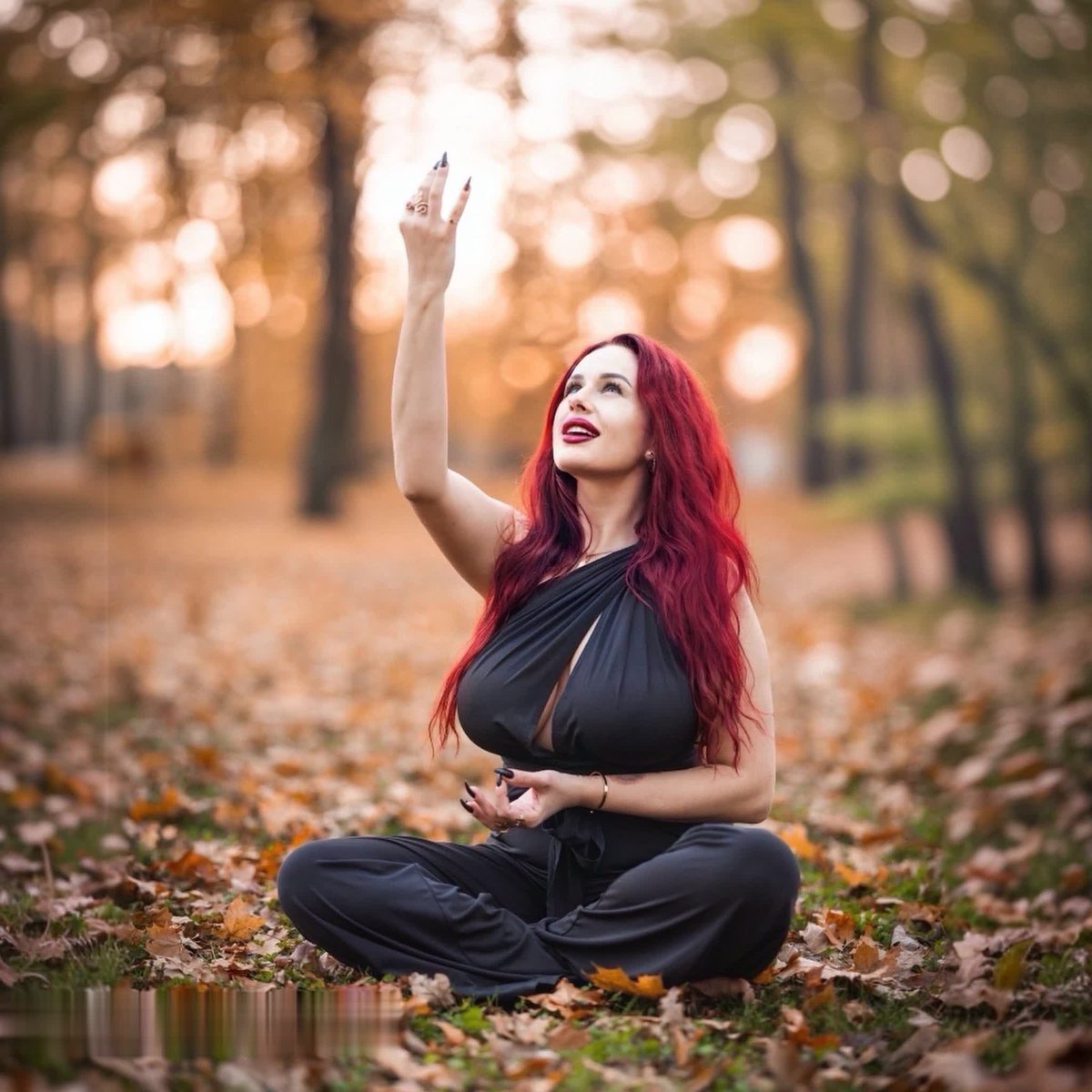 VickyAngelwicky's tweet photo. When the world seems too dark. When it seems, like there is no light, no way out. Don’t give up. The hope us here. The light is here. There is always way out. Follow the light. 

#energyhealer #lightworker #healer #exorcist #lifecoach #therapist https://t.co/OrTTwdF42U