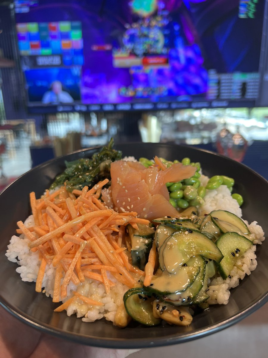 Teajeay2's tweet photo. Dinner Day 2 Sushibowl
#RaceToWorldFirst 
#Echo
#cooking https://t.co/QnOoJSMpcu