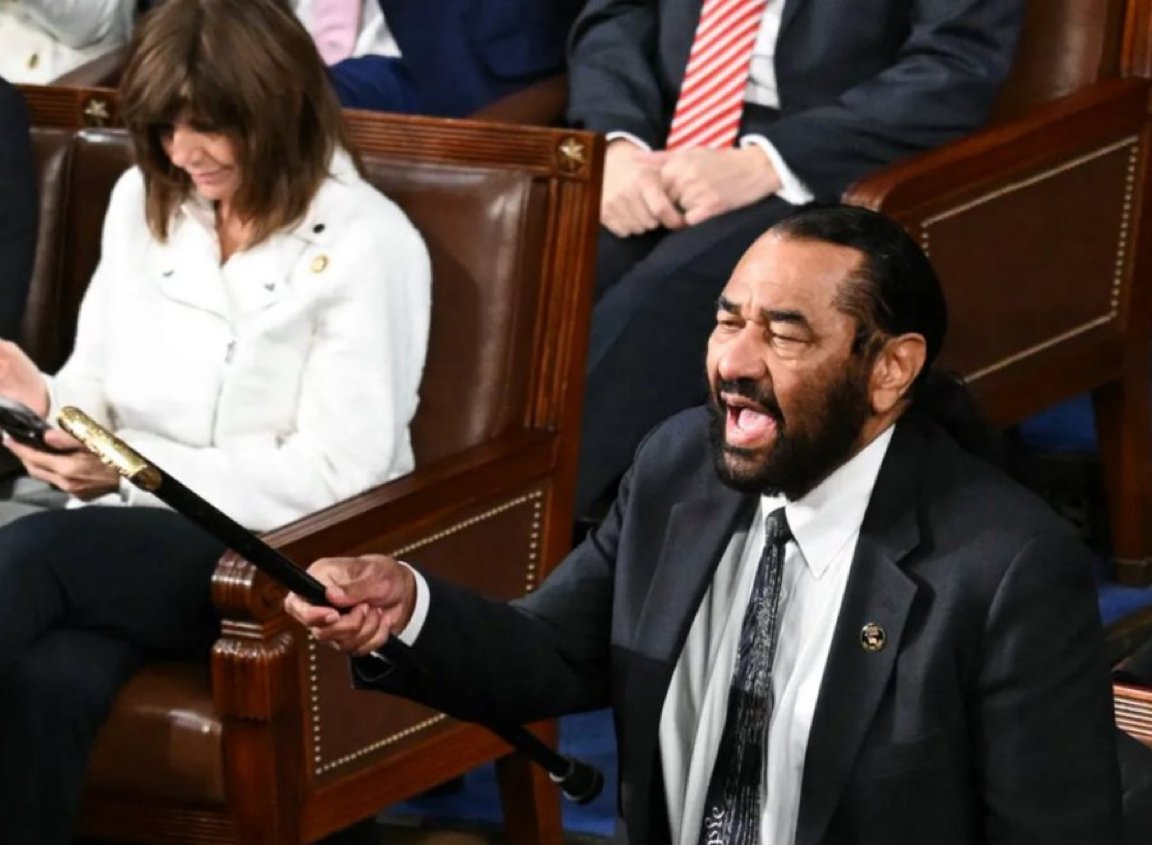 Ivanka Trump 🇺🇲 🦅 News (@ivankanews_) on Twitter photo Who else thinks Rep Al Green should be expelled from Congress ? Who else thinks Rep Al Green should be expelled from Congress ?