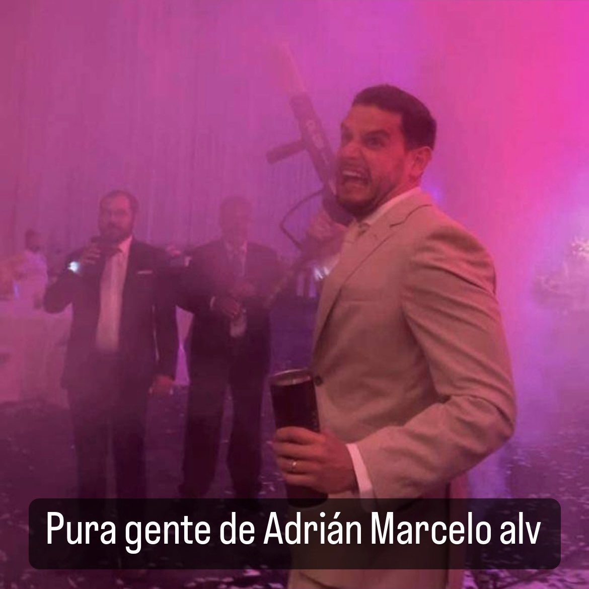 EdRugerio's tweet photo. @adrianm10 @alanafloresf Pura gente de Adrián Marcelo y de Alana https://t.co/AzXHtkd23o