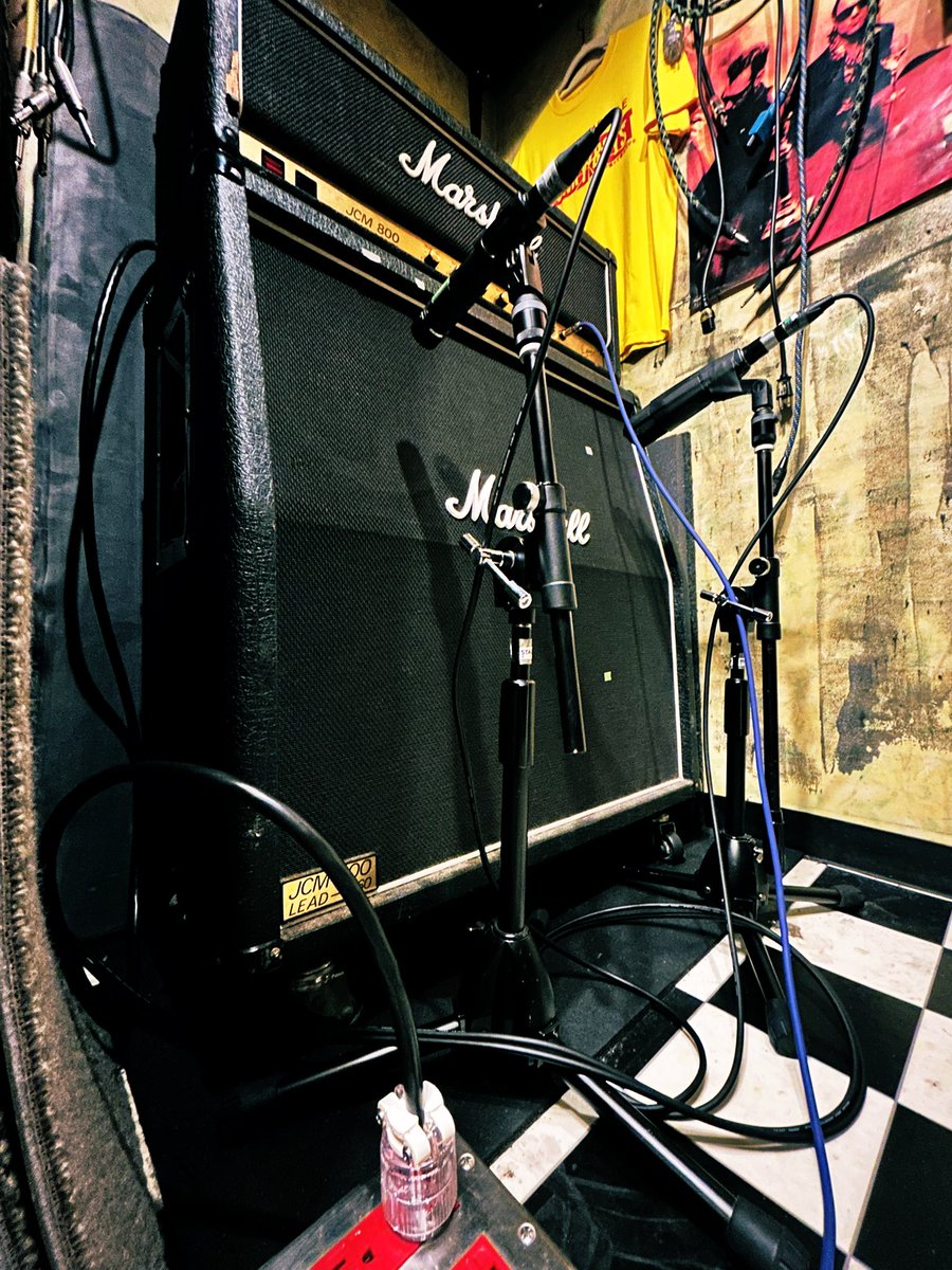 studiominx_aoki's tweet photo. 今日明日とDewDayのレコーディング！前作を越えるために試行錯誤しながら進んでおりますー！
明日もヒリヒリとヤルゼっ https://t.co/FTVKAilXRH