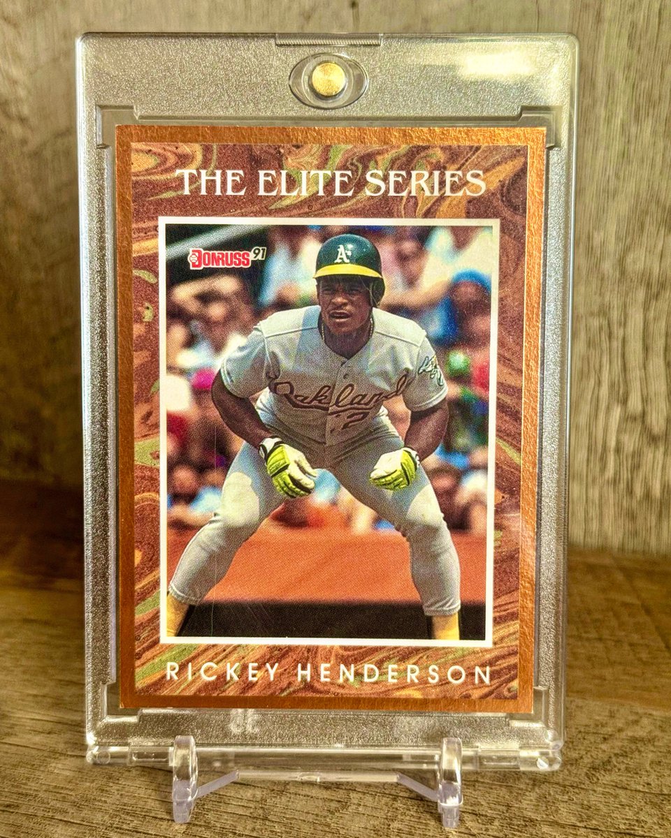 Go be ELITE today! 

Grail card, 1 card in every 77.5 boxes or 2790 packs. What are the odds of pulling a Rickey Henderson 🐐
