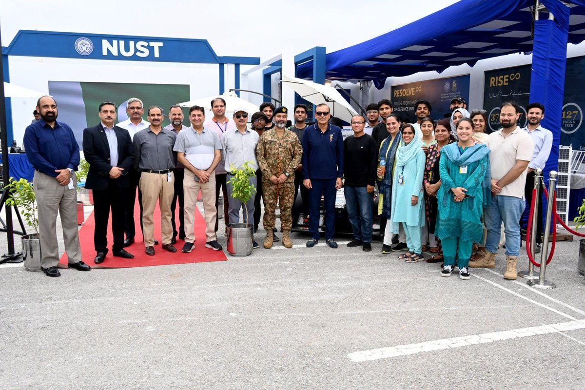 MariaQFaheem's tweet photo. NUST showcased the best of its defence tech as we celebrated our identity. People came with curiosity and left with pride. Feeling blessed to lead such a talented team on such a meaningful day.
Grateful for the opportunity alhamdullilah 
#NUST #MarqaEHaq https://t.co/lM4IKHmkrV