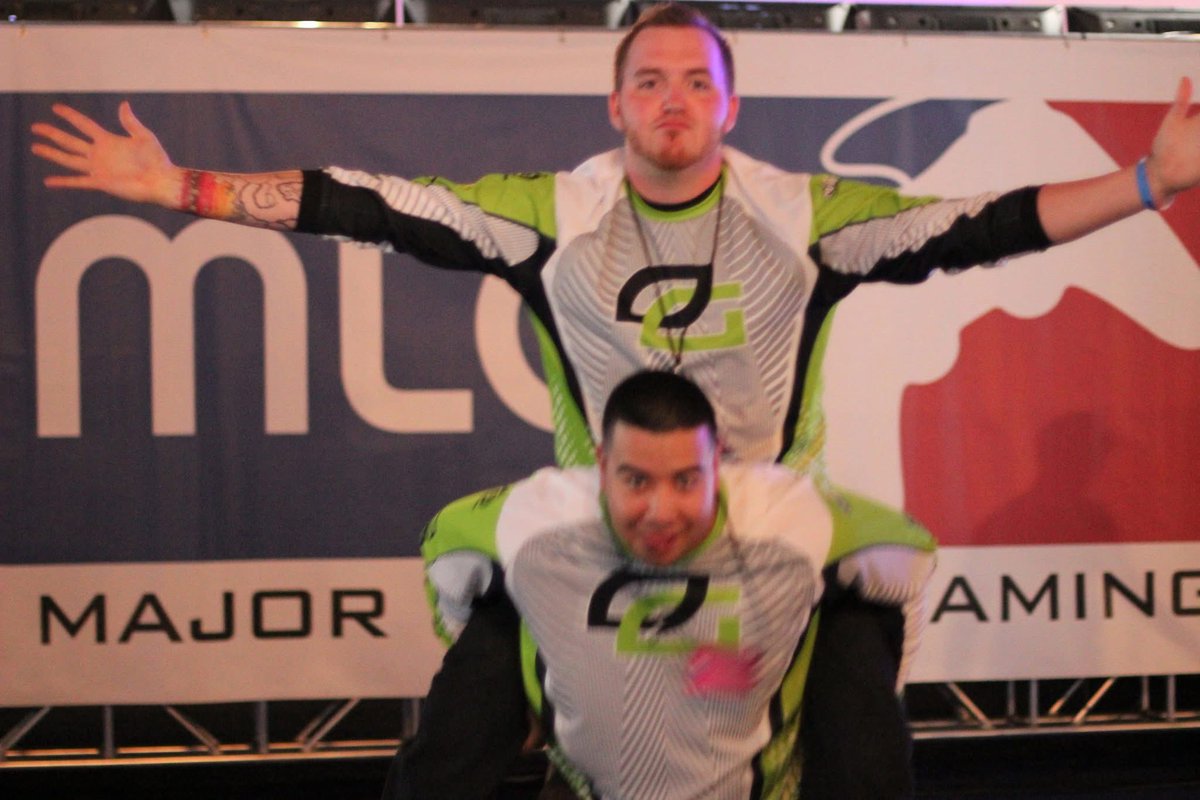 Di3seL's tweet image. Happy #OpTicDay!

Some relics from the archives. Incredible memories and so many more since. Thank you #GreenWall for all of the love over the years.

Best fans in the world.