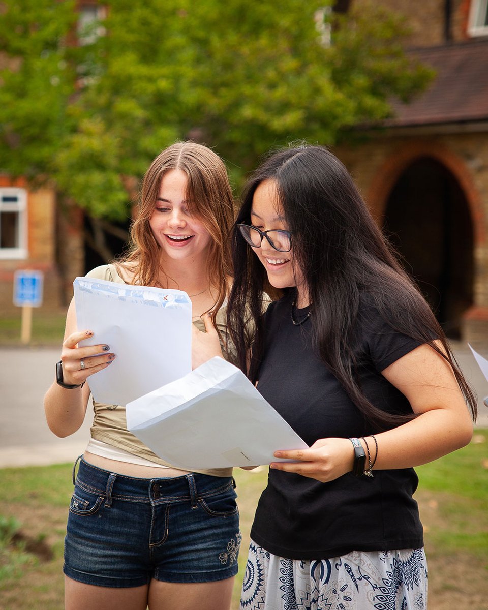 St Margaret's School tweet media