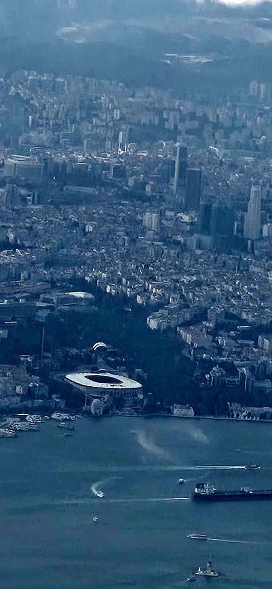 esnsr78's tweet photo. Geldimmm Sevgiliiii..
Bırakmam Seni..
🦅🤍🖤🦅

#Beşiktaş #Mabet #Home #Aşk
#BurasıBeşiktaş @Besiktas 
#BeşiktaşınMaçıVar https://t.co/6Gci0dmrCh