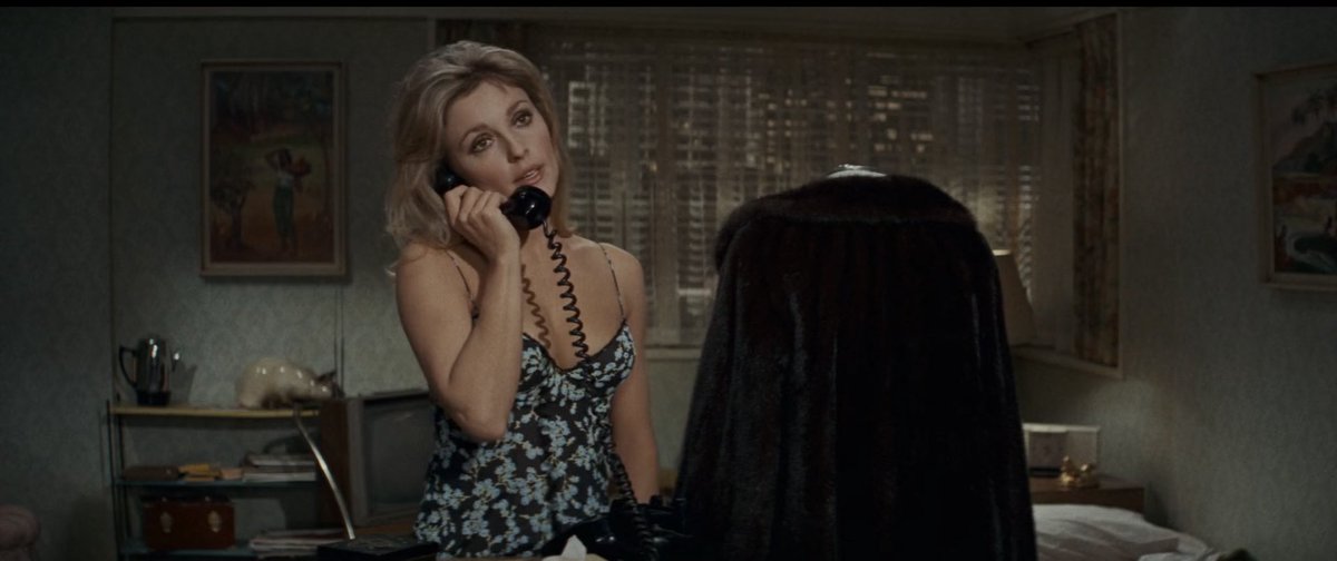 pradagfs's tweet photo. sharon tate in valley of the dolls (1967) https://t.co/U2H5K5OpmR