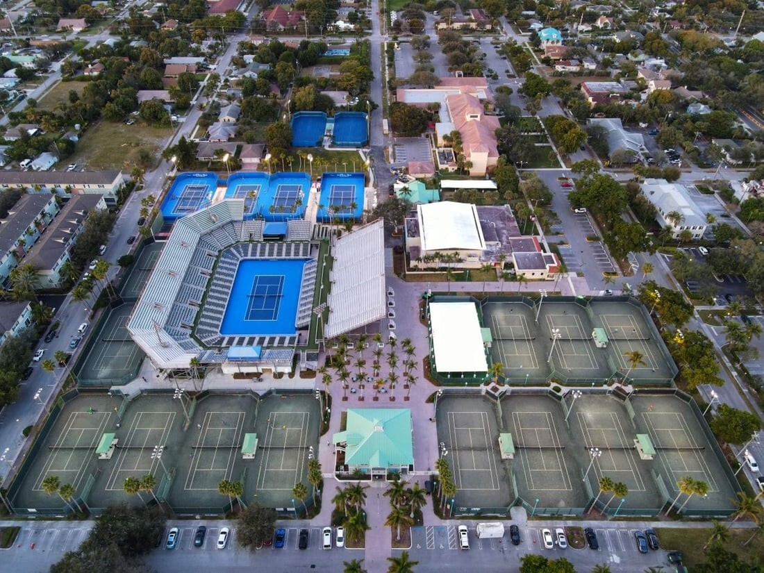 pbsportsfl's tweet image. 🎾 Taylor Fritz, Ben Shelton, Frances Tiafoe &amp;amp; Tommy Paul will rep Team USA in the @DavisCup 2nd Round Qualifier vs. Czechia!
📅 Sept 12-13 📍 Delray Beach Tennis Center
🎟 hubs.ly/Q03CMmwC0
#DavisCup #TeamUSA #DelrayBeach