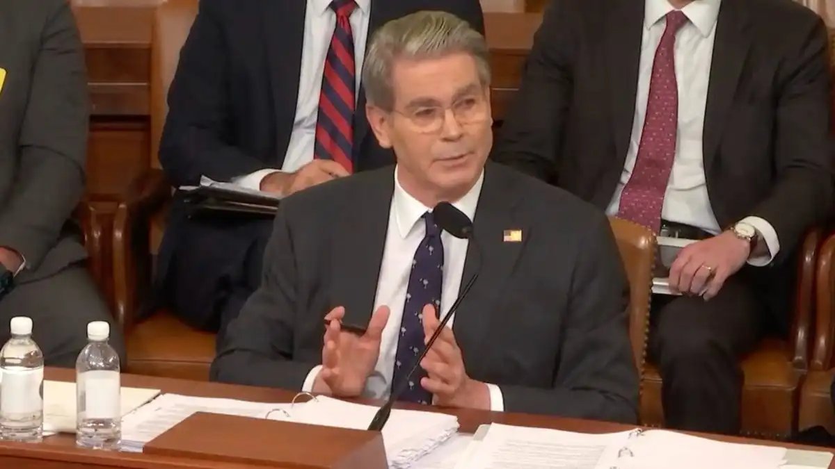 🚨🚨Secretário do Tesouro dos EUA diz que o governo não comprará bitcoins  para reserva estratégica. O Tesouro dos EUA apoia a reserva estratégica de  Bitcoin criada por Trump, mas Bessent afirma que