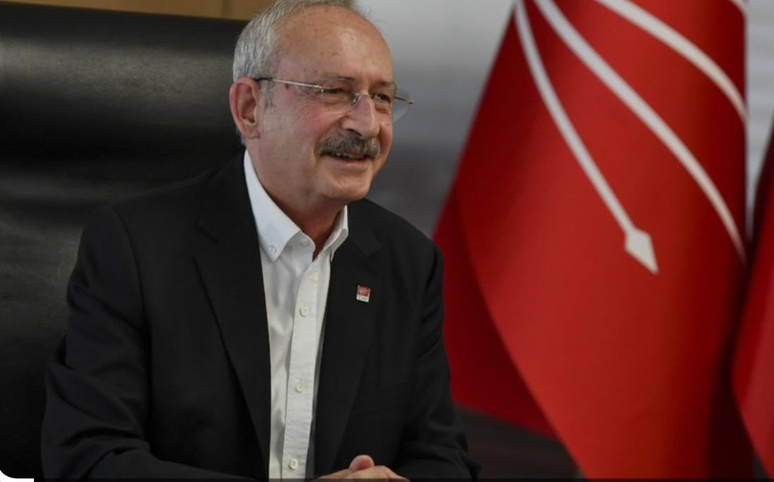 Tertemiz alınlara, dimdik başlara, eğri zamanda doğruyu; anlayana, anlatana selam olsun...