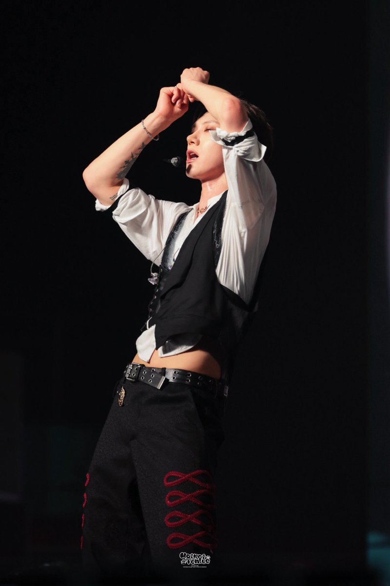 -𝐓𝐄𝐍•李永钦 250814 No Way Out SHENZHEN-

#TEN #텐 #เตนล์ #李永钦 #TEN𓃠 #tenlee_1001