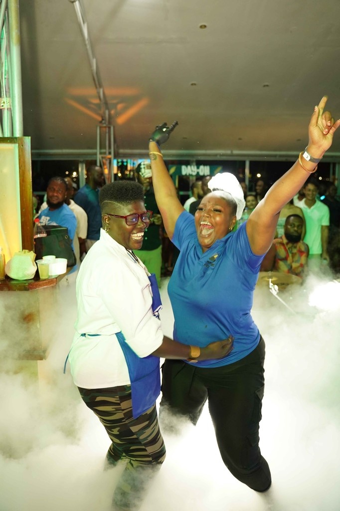 EEEmpire's tweet image. From the grill to the dance floor ... Barbahol 2025 was pure flavour and pure vibes 🔥🍖🥳 Big plates, bold beats, and memories that still sizzle. Who’s ready for the next round?

full album eeempire.com/galleries/barb…