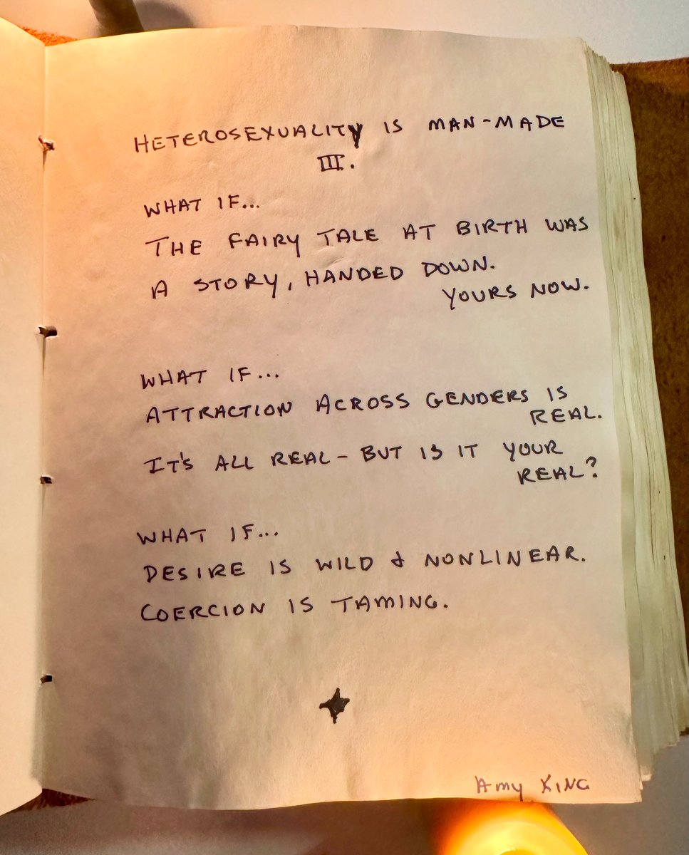 amyhappens's tweet image. HETEROSEXUALITY IS MAN-MADE 🖤

Part III.

A story, handed down. 

Desire is wild &amp;amp; nonlinear. 
Coercion is taming. 

#HeterosexualityIsManMade #Queer #Rupture
#compulsoryheterosexuality #witchpower #hetero #lgbt #notnatural #fairytale #falsemagic