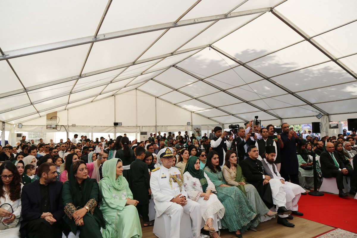 PakistaninUK's tweet photo. Special prayers were held for prosperity and development of Pakistan. National songs, soulful music performances and a Painting Competition for Children were also part of the celebrations. Later, the High Commissioner, along with his spouse and guests performed cake cutting to celebrate Independence Day of Pakistan. 
 
The event was attended by UK parliamentarians, diplomats, members of the Pakistani community, media personnel, and the officials of Pakistan High Commission with families.
