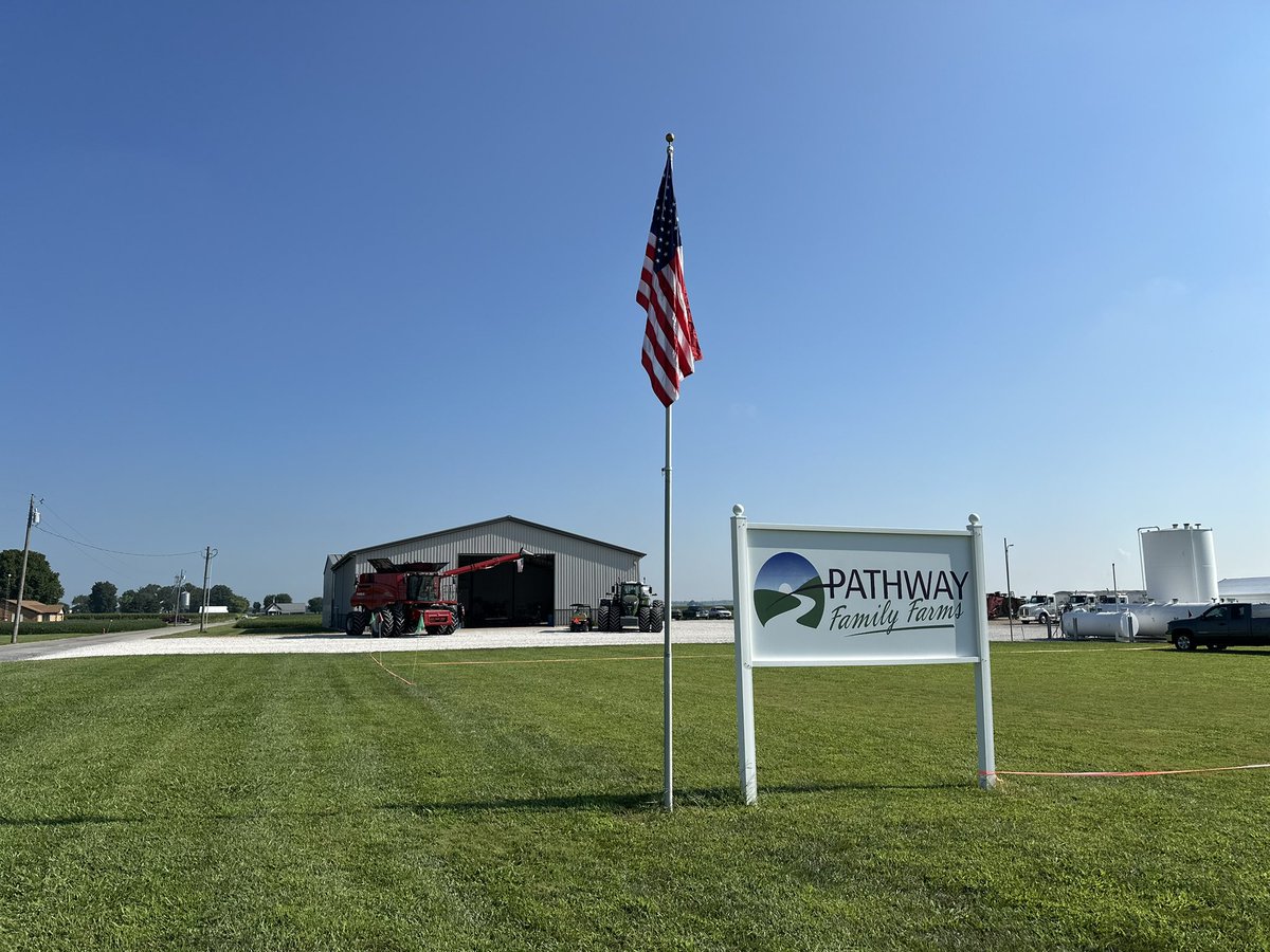 PathwayFamFarms's tweet photo. We are all setup for our annual #PathwayFamFarms Landowner appreciation day! We are looking forward to a great day of fellowship and fun! https://t.co/UIKoyVJYBc