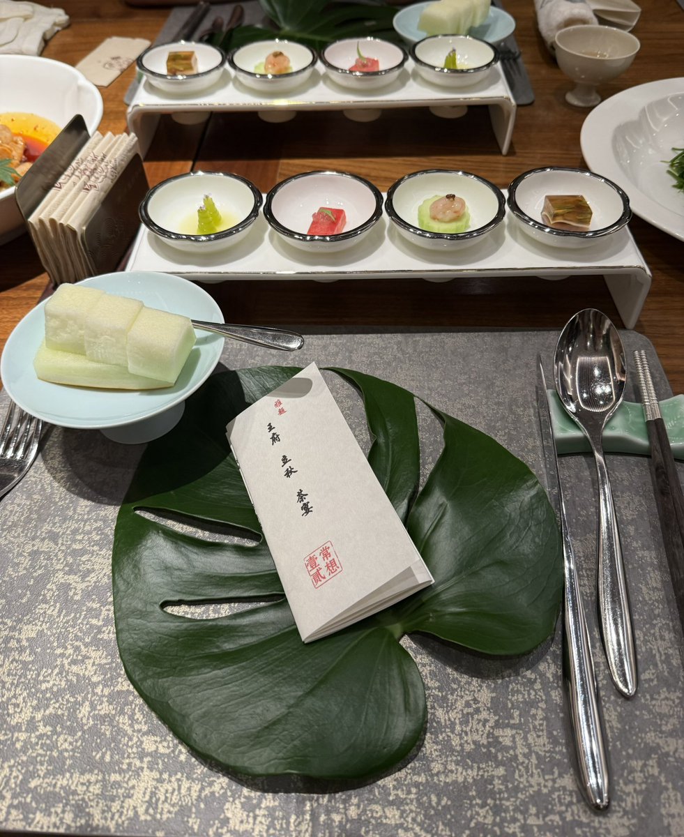 Bitgetyaya's tweet image. 茶宴茅台配疯狂星期四的KFC🤪老铁们这把安排的怎么样？🩵🫶🏻

@wanghebbf @CryptoSociety42 @octopusycc @kajiweb3 @ShirleyBitget @TeddyAC01 @BlueV1007