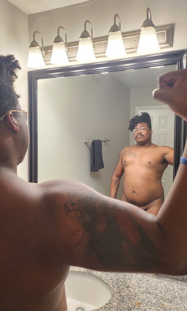 Lazy Pervert (@pervertlazy) on Twitter photo Was so happy with how this one came out. Was so happy with how this one came out.