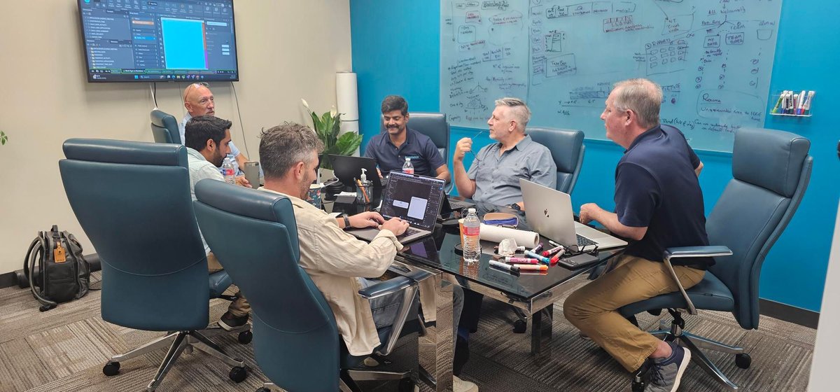 Sapience's tweet image. Ideas in motion. Strategy in action. The think tank was in full effect.

Another Collaboration Wednesday in the books! 

#Sapience #CollabortionWednesdays #WorkforceIntelligence #Brainpower