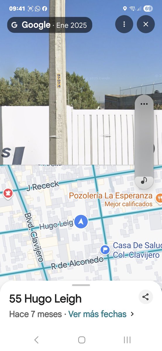 RodolfoMig65682's tweet photo. @ClementeGomezM @PueblaAyto @Servicios_Pub porfavor podrían reparar esta luminaria lleva meses apagada no tiene PDL dejo imagen de postes laterales ,hugo leigh entre boulevard clavijero y agustina arrieta frente al #74 col.clavijero https://t.co/KEbYdEjm8X