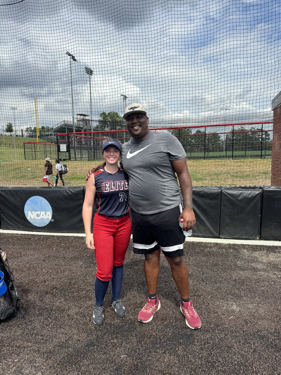 Peyton Young tweet media