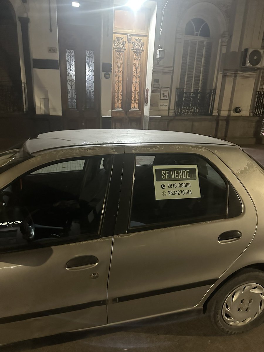 mochifede's tweet image. Estos compañeros le ganaron una interna la semana pasada al PJ histórico de Junín (Mendoza) recorriendo el municipio con un Palio en VENTA, puerta a puerta, con un primer candidato de 30 años y una segunda candidata de 19 años. Y te quieren vender que murió el peronismo.