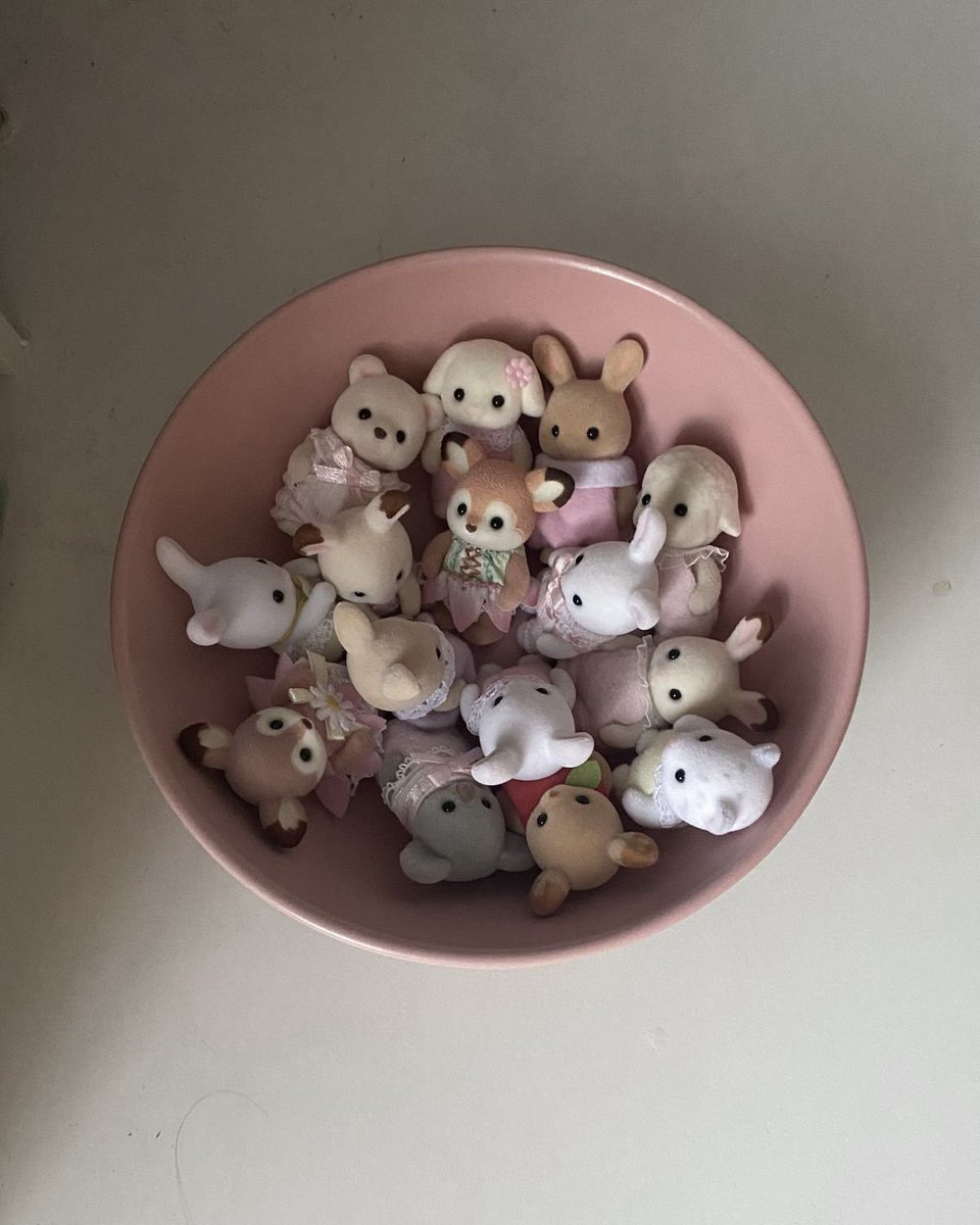 /ᐠ - ˕ -マ (@lovesickdoe) on Twitter photo 