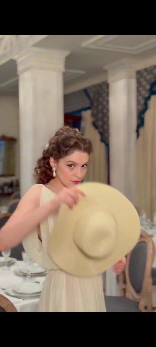 #grandhotel
Το κουκλί 🖤