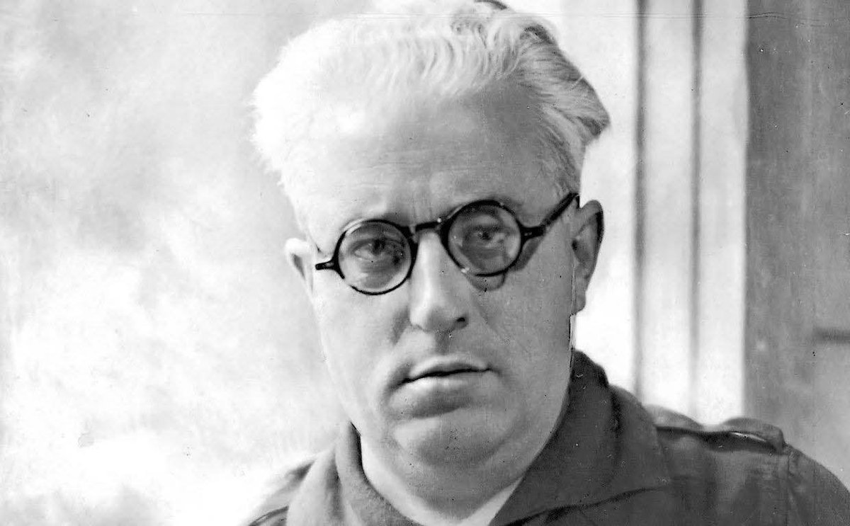 Que se vea bien la cara de este bicho Fascista.. El General Yagüe.. Un cobarde asesino.. Esta es la cara de un cobarde fascista de Mierda.. 4000 mil personas se llevó por delante..