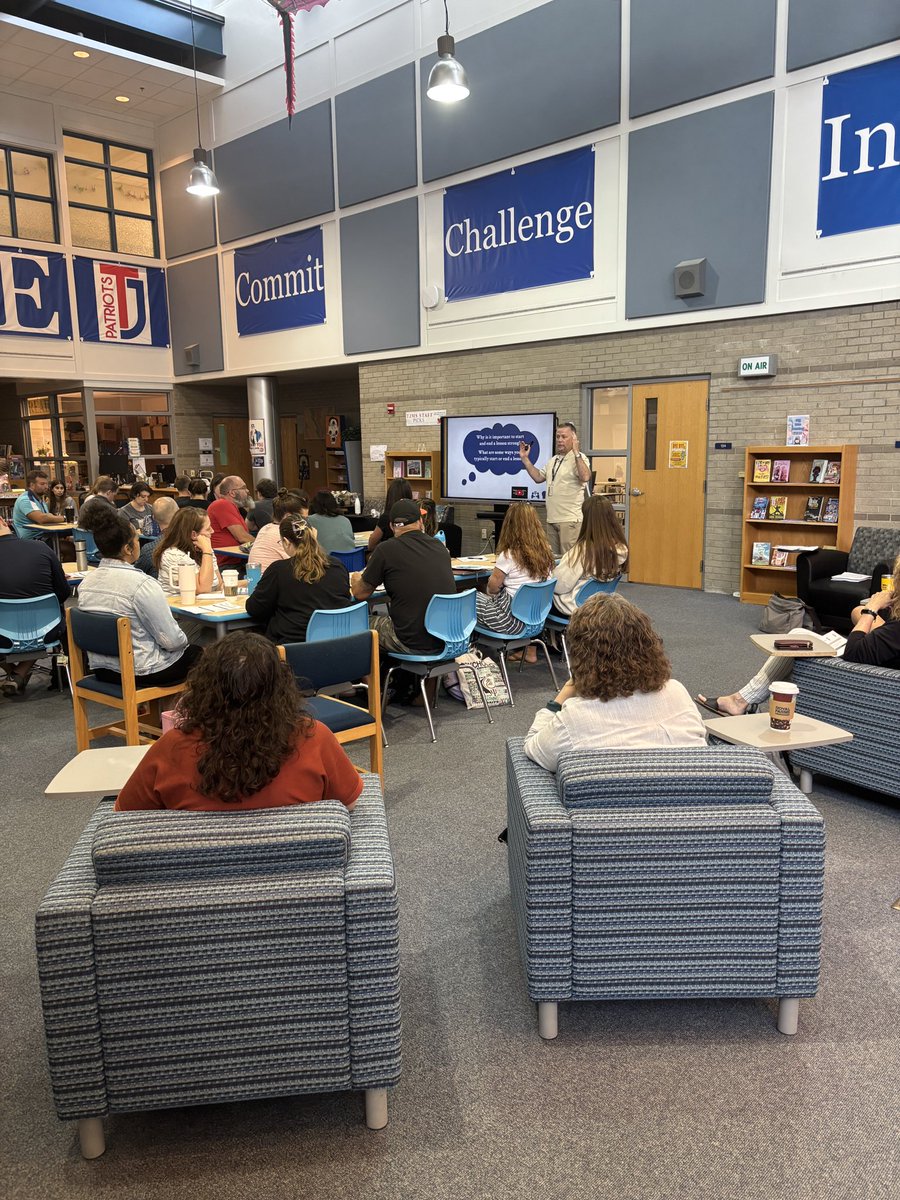 DHooverBeetFCPS's tweet image. Wonderful morning stopping by Sec. ELA, History and Math to hear about updates, continuity and so much more. Great things for the year ahead. @FCPSMaryland
