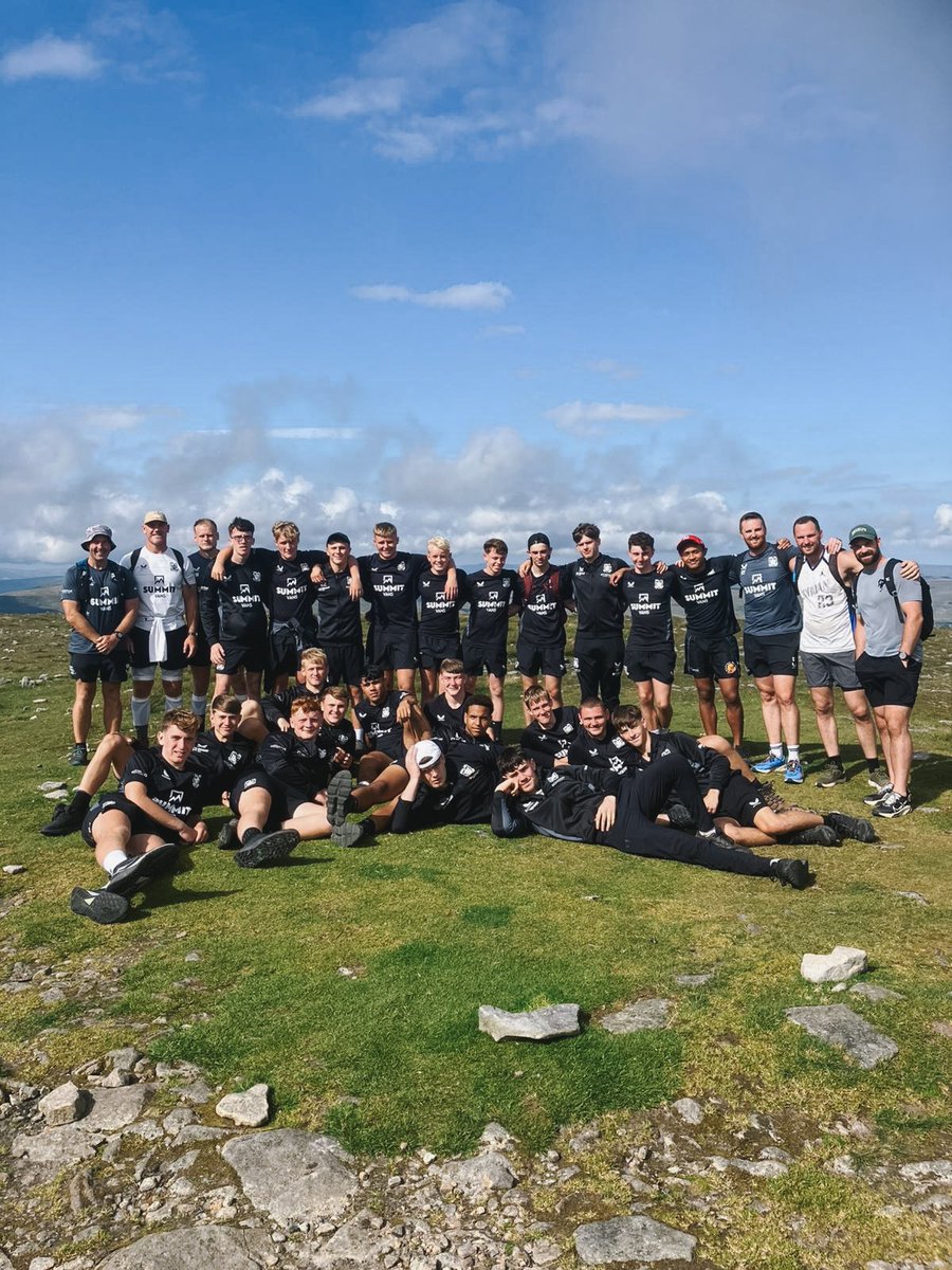 Ingleborough, complete ⛰️✅️

Our Scholarship players and support staff have successfully completed the Yorkshire Three Peaks 🎉

Donate 👉 tinyurl.com/msavn4um 

⚫️⚪️ #COYH | <a href="/ecostrad/">ecostrad</a>