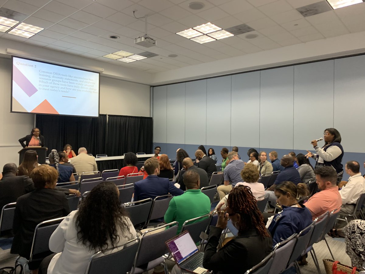 Sarah Sample tweet media