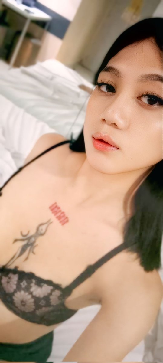 AngelaUzi's tweet photo. @AngelaUzi 
#alterphilippines #alterbagetsph #altertrans #transnene #cavite 
DM FOR MORE DETAILS BABY🫦💦 https://t.co/WA0IeAXqsY