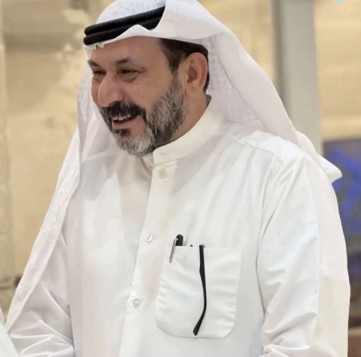 ﴿وَمَا كَانَ اللَّهُ لِيُعْجِزَهُ مِنْ شَيْءٍ﴾ 
اللهم إن ضعُفت الأجسام فأنت القوي وإن اشتد المرض فأنت الشافي ، يامن يعيد للمريض صحته ، اللهم أنزل شفائك على أخينا / حسن المحيسن الشمري ( بوطلال ) ، أنت الشافي لا شفاء إلا شفاؤك .
#اللهم_آمين