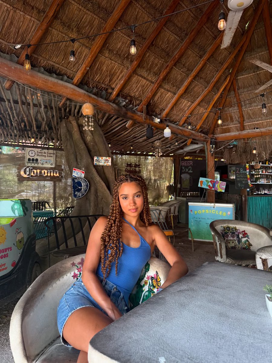 This could also be a look for the fic