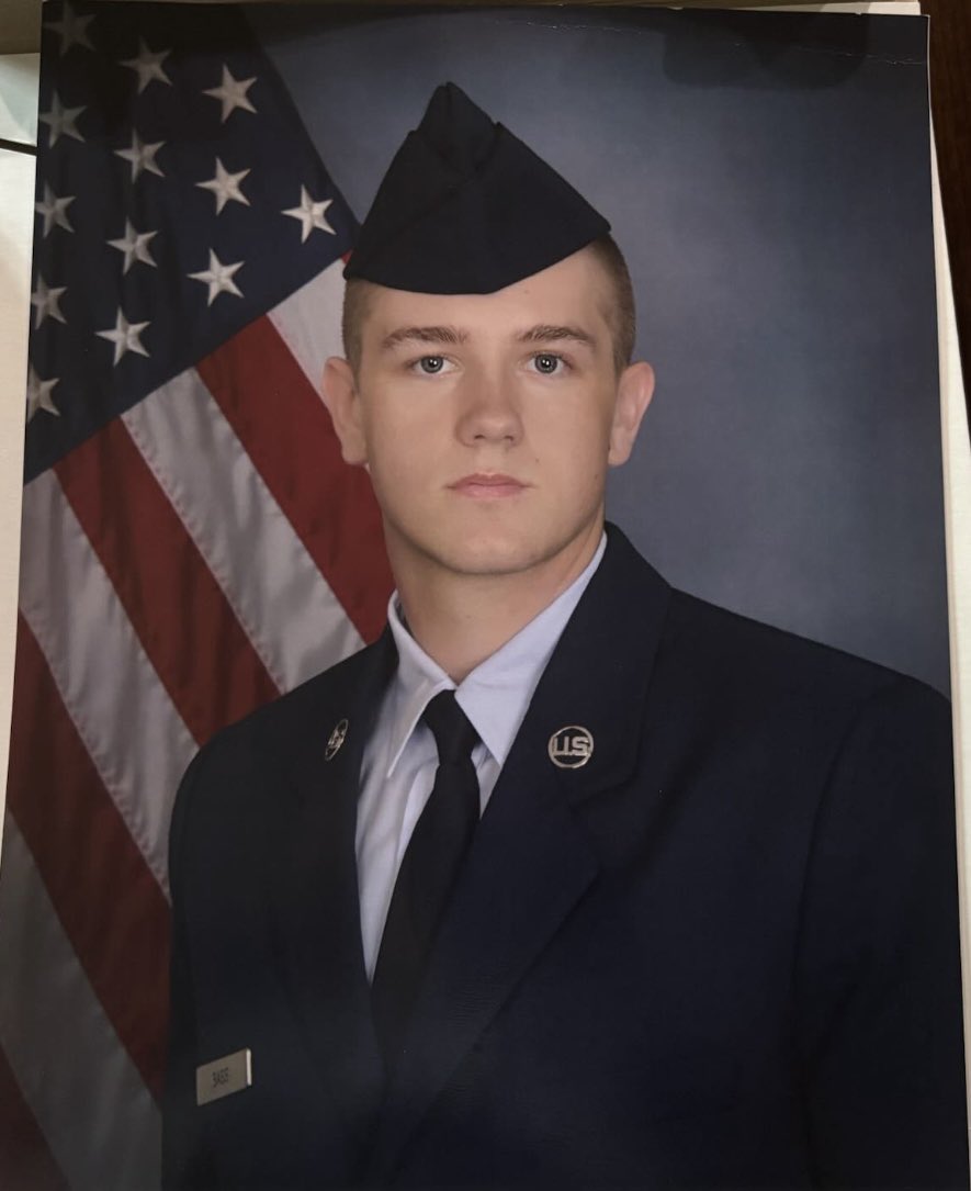 Johnny Sierra (@coachsierra) on Twitter photo Shout out and congratulations to <a href="/DickinsonFB/">DHSGatorFB</a> Alum OL Gavin Bass for Graduating from BMT in the Air Force. We are so proud of you! #GatorPride Shout out and congratulations to <a href="/DickinsonFB/">DHSGatorFB</a> Alum OL Gavin Bass for Graduating from BMT in the Air Force. We are so proud of you! #GatorPride