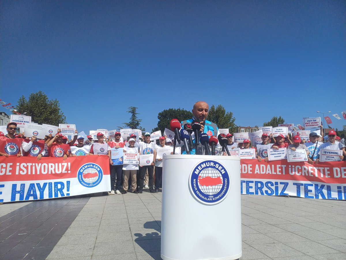 Aileyi koruyacak tekliflerimizin kabul edilmesi için;

 🤲 #TeklifYenilensin