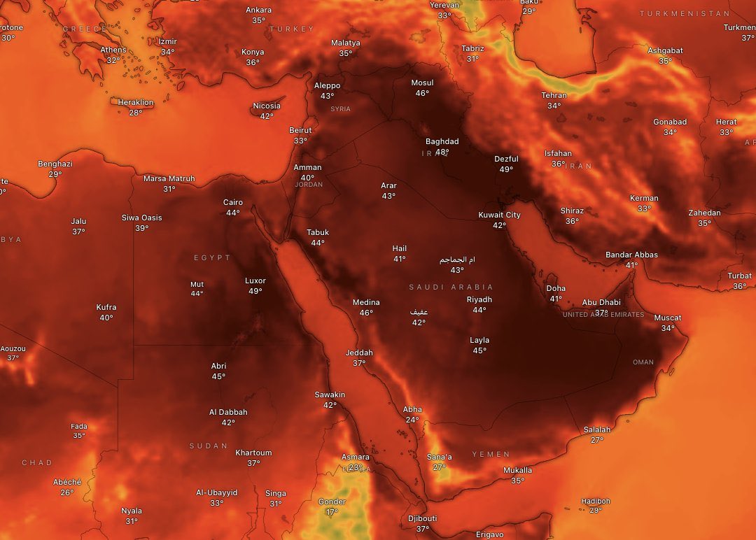 PoderYRiesgo's tweet photo. Irak, las temperaturas rozan los 50 °C. La demanda de aire acondicionado ha colapsado la red eléctrica, cerrando líneas de transmisión clave y recortando más de 6000 MW, lo que ha provocado un apagón nacional. Estas temperaturas extremas son mortales y ponen a millones de personas en grave riesgo.