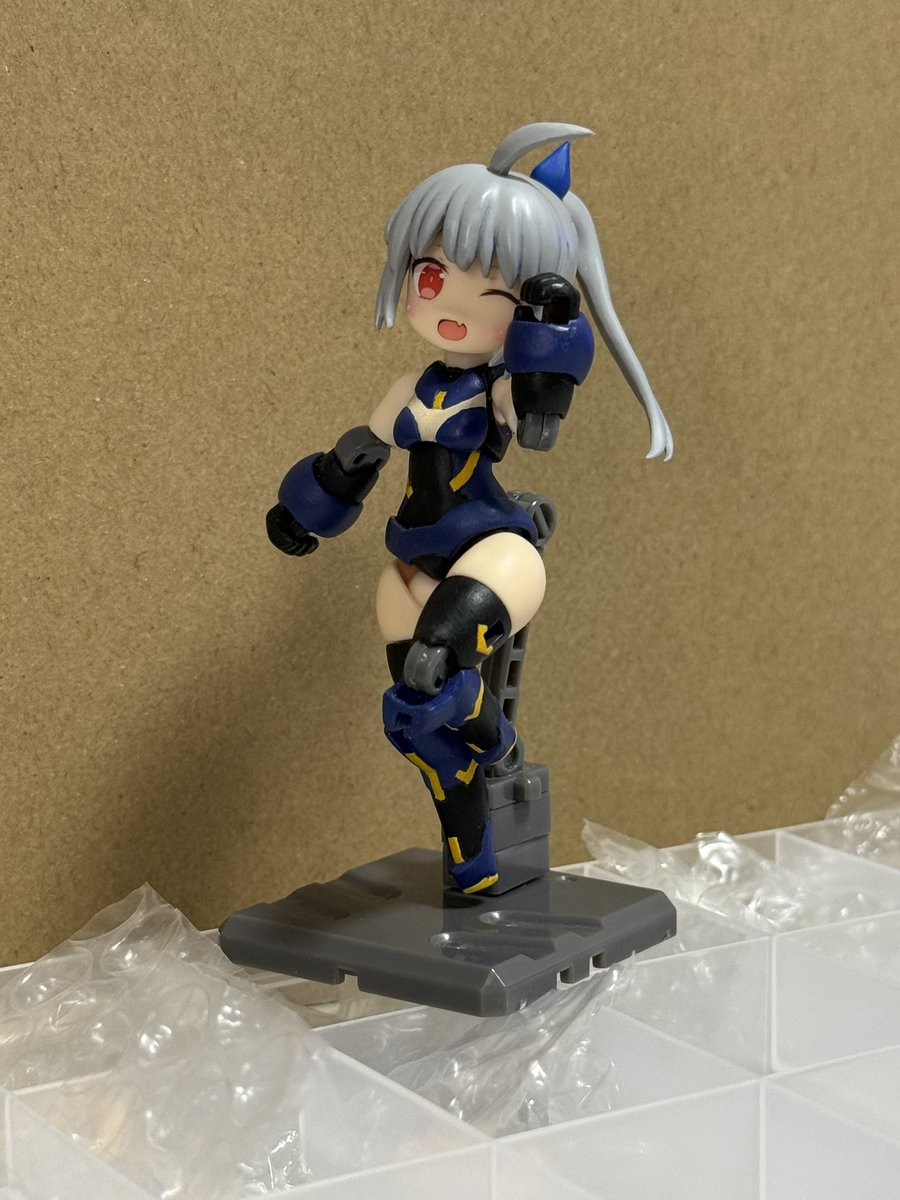 DTA_heita0326's tweet photo. #代表作を張って認知してもらおう
#デスクトップアーミー 

メインの看板娘であるファルはそれとして、皆に認知してもらえてるのだとどんなもんだろ？グレイルとか��カ顔シリーズとかは知ってもらえてるっぽい？ https://t.co/0wZBa44B2d