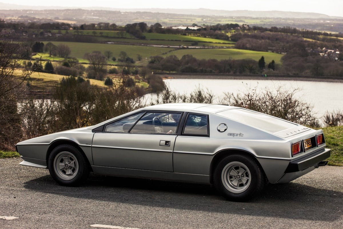 Lotus Esprit by Giorgetto Giugiaro