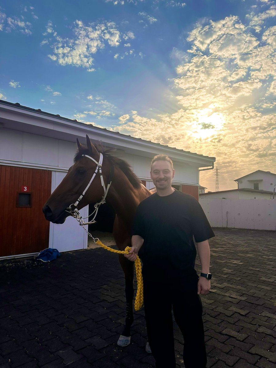 ilhaniycil's tweet photo. Sen Gül İstersin Allah Gül Bahçesi nasip eder…
🫶🏻🤲🏻❤️ MaşAllah sana yakışıklı oğlum #Glitterwings
@duyguseligokhan Dayım gözün aydın🫶🏻 https://t.co/EnMbo0YCGf