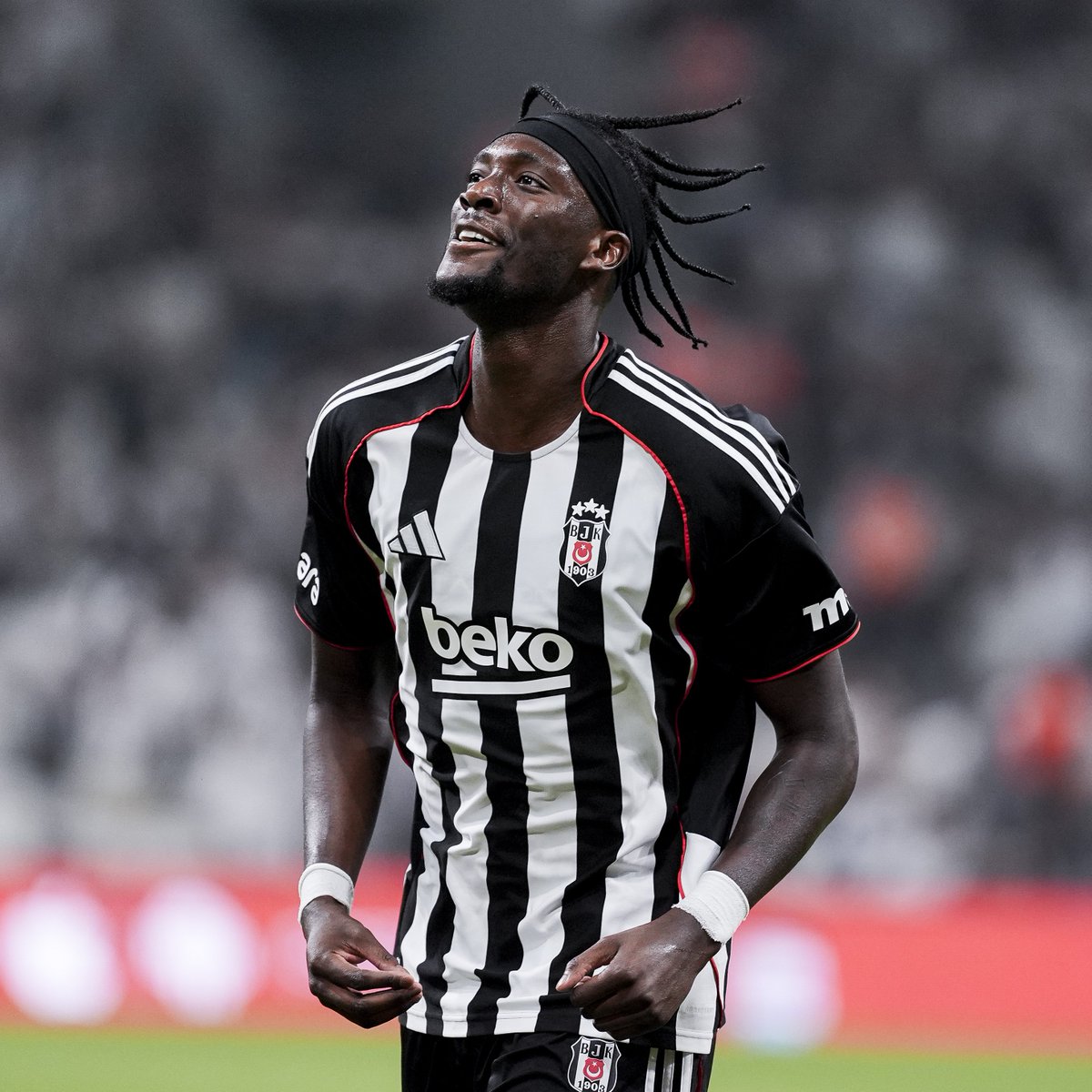 🦅9⃣