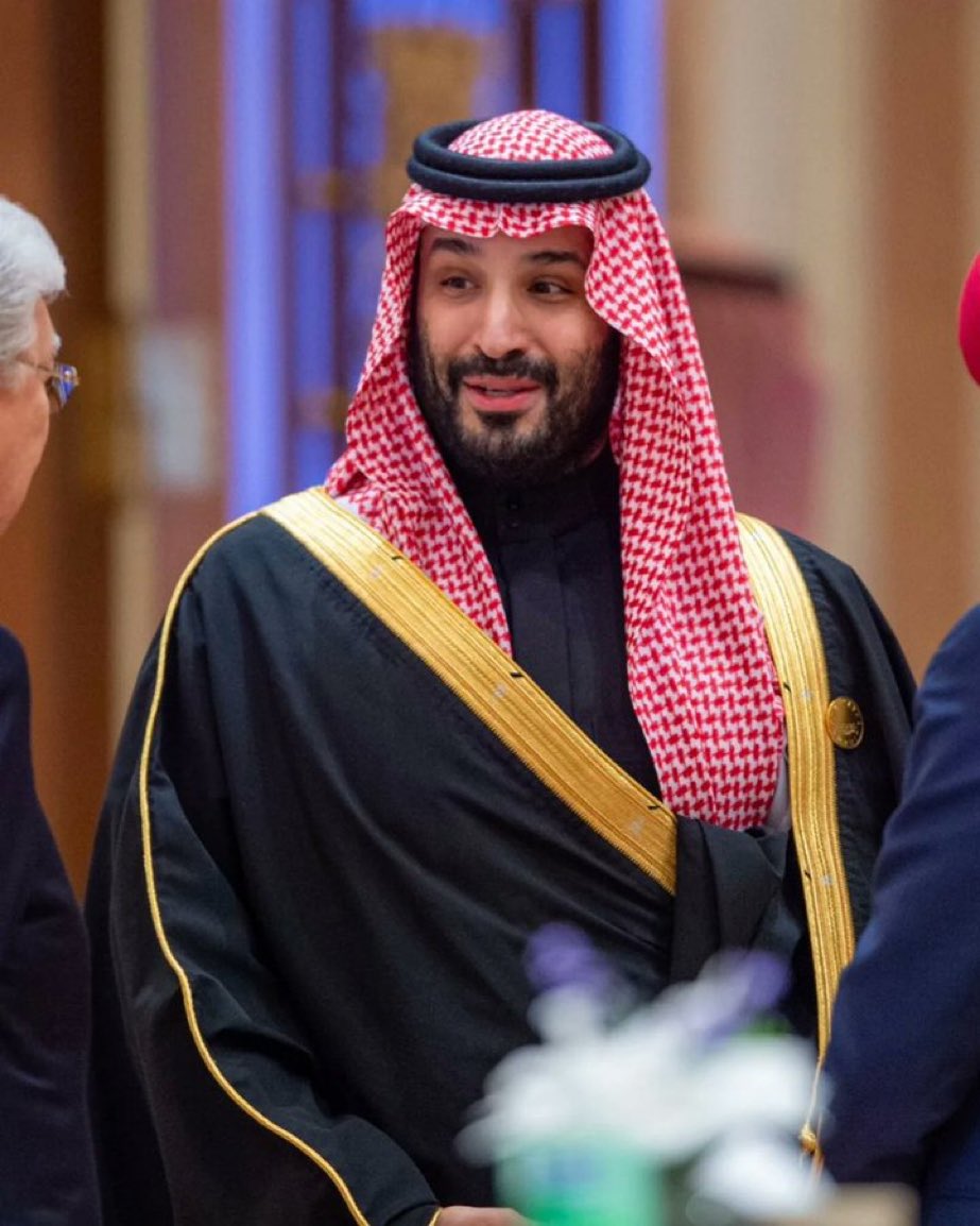 ما الدروس التي تعلمتموها من الأخطاء الماضية؟

الجواب:

— حتى الأنبياء ارتكبوا أخطاء. الأهم هو التعلم منها وعدم تكرارها.
