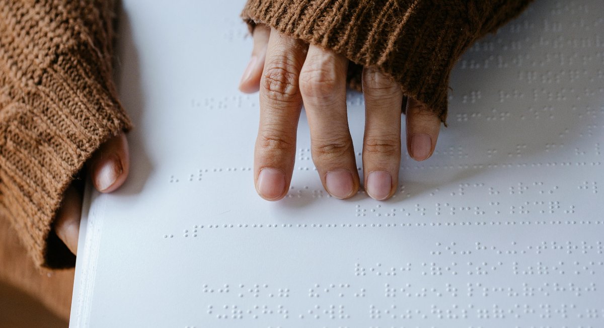 pikpak's tweet image. 🌟 Embrace inclusion this National Braille Week! Highlight your commitment to accessibility by promoting inclusive practices and celebrating diverse team members. Let's build a workplace where everyone feels valued! 💪 #NationalBrailleWeek #Inclusion #DiversityInTheWorkplace