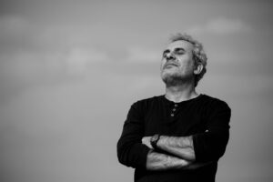 Selîm Temo: Asîmîlasyon; Dîsa û Ji nû ve

🔴Di deh salên dawîn de dewleta Tirkan tevgera asîmîlasyonê bi hin rêbazên nû û “aferîner” dubare kir. Êdî ti Kurdeka/ê bi Tirkî nizane nemaye û gellek Kurd ji her roj û serdemê zêdetir xwe ayîdê Komara Tirkiyeyê dibînin.

Êrîşa dewletê