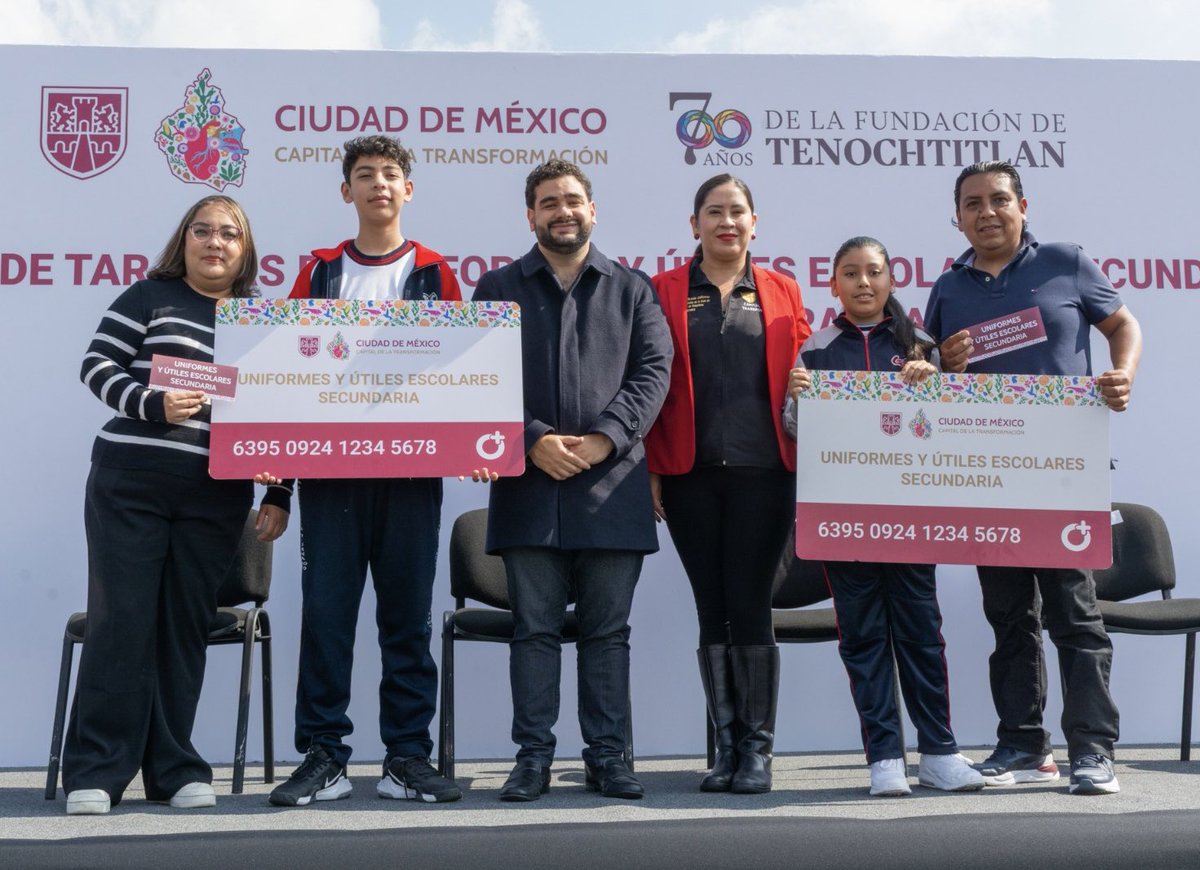 JPDeBotton's tweet photo. Por iniciativa de la #JefaDeGobierno, @ClaraBrugadaM, se realizó la entrega de tarjetas de uniformes y útiles escolares para estudiantes de secundaria, en el Velódromo Olímpico de @A_VCarranza. Desde @Finanzas_CDMX, trabajamos comprometidos para que los recursos lleguen directamente a la población, y los jóvenes continúen sus estudios. Con transparencia y el uso responsable de los recursos públicos, se invirtieron 11 mil millones de pesos en educación que consiste en mejoramiento de instalaciones, equipo de cómputo y otros apoyos.
#CapitalDeLaTransformación.
#LaSAFContigo