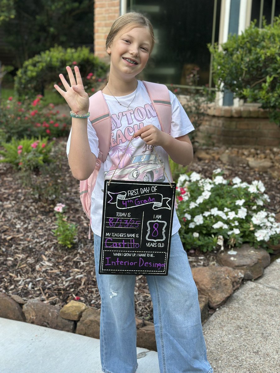 Kelley Dockray tweet media